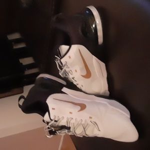 MEN'S NIKE AIR MAX ALPHA TRAINER 5 TRAINING SHOES